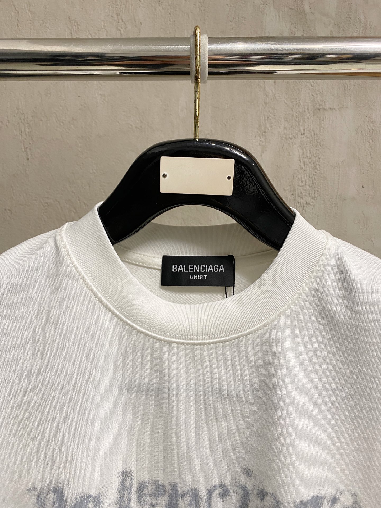 short sleeves